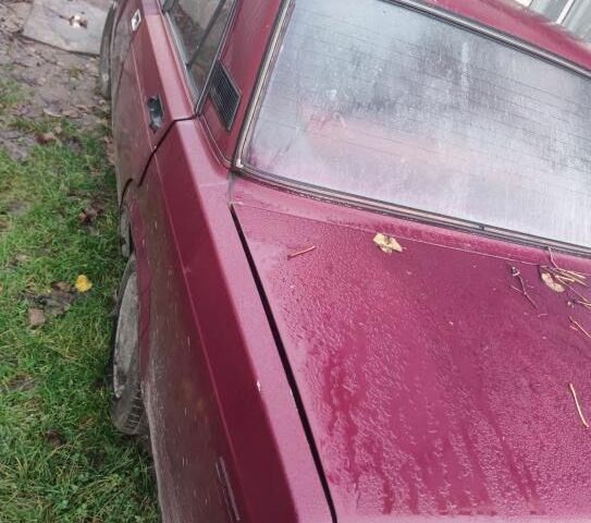 Фиолетовый ВАЗ 2107, объемом двигателя 1.5 л и пробегом 3 тыс. км за 226 $, фото 3 на Automoto.ua