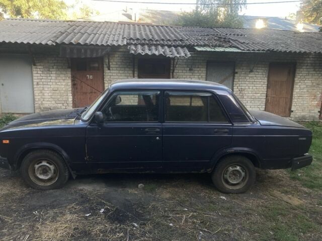 Фіолетовий ВАЗ 2107, об'ємом двигуна 1.5 л та пробігом 95 тис. км за 900 $, фото 3 на Automoto.ua