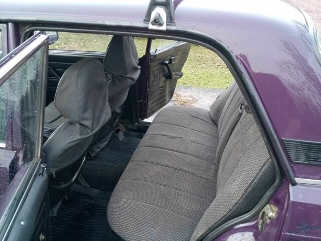 Фиолетовый ВАЗ 2107, объемом двигателя 1.5 л и пробегом 60 тыс. км за 591 $, фото 3 на Automoto.ua