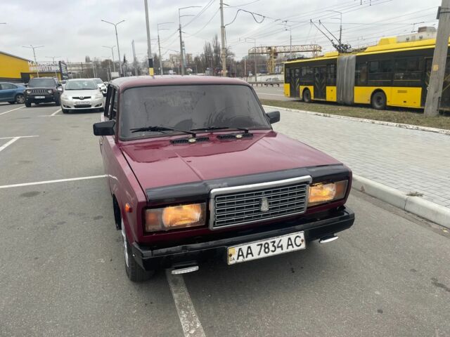 Фиолетовый ВАЗ 2107, объемом двигателя 0 л и пробегом 99 тыс. км за 595 $, фото 1 на Automoto.ua