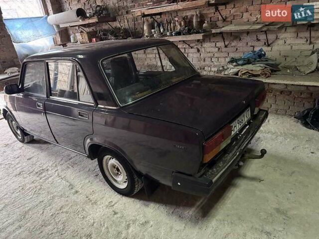 Фиолетовый ВАЗ 2107, объемом двигателя 1.45 л и пробегом 40 тыс. км за 2200 $, фото 2 на Automoto.ua