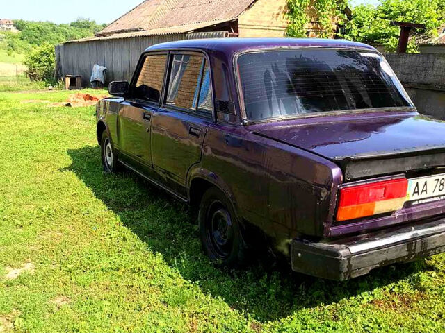 Фіолетовий ВАЗ 2107, об'ємом двигуна 1.7 л та пробігом 50 тис. км за 410 $, фото 4 на Automoto.ua