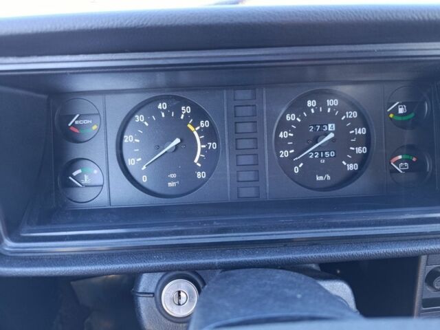 Фиолетовый ВАЗ 2107, объемом двигателя 1 л и пробегом 27 тыс. км за 2000 $, фото 5 на Automoto.ua