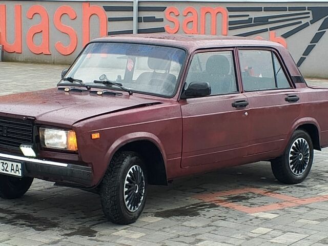 Фиолетовый ВАЗ 2107, объемом двигателя 0 л и пробегом 111 тыс. км за 1100 $, фото 2 на Automoto.ua