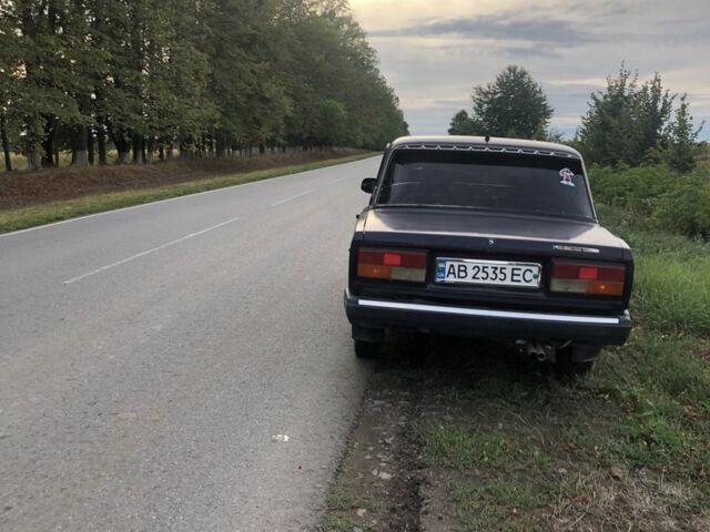 ВАЗ 2107 2005 в Жмеренке на Automoto.ua Фиолетовый ВАЗ 2107, объемом двигателя 0 л и пробегом 100 тыс. км за 788 $, фото 2 на Automoto.ua