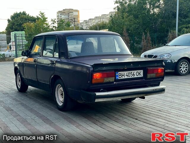 Фиолетовый ВАЗ 2107, объемом двигателя 1.5 л и пробегом 200 тыс. км за 550 $, фото 6 на Automoto.ua