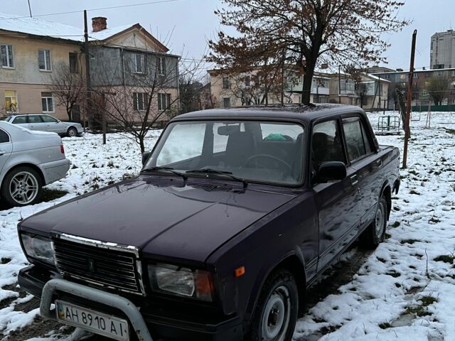 Фіолетовий ВАЗ 2107, об'ємом двигуна 1.5 л та пробігом 167 тис. км за 800 $, фото 1 на Automoto.ua