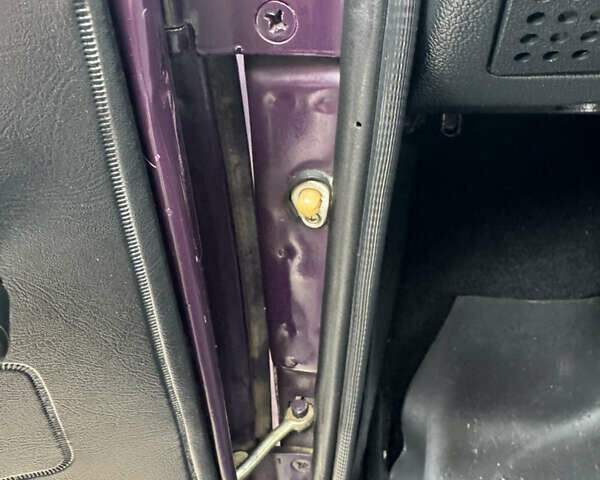 Фіолетовий ВАЗ 2107, об'ємом двигуна 1.45 л та пробігом 49 тис. км за 2750 $, фото 22 на Automoto.ua