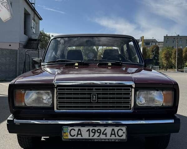 Фиолетовый ВАЗ 2107, объемом двигателя 1.5 л и пробегом 135 тыс. км за 1900 $, фото 1 на Automoto.ua
