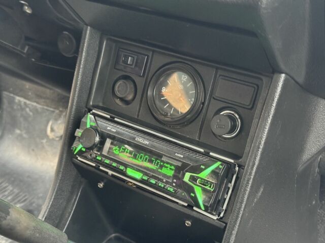 Фіолетовий ВАЗ 2107, об'ємом двигуна 1.5 л та пробігом 75 тис. км за 800 $, фото 9 на Automoto.ua