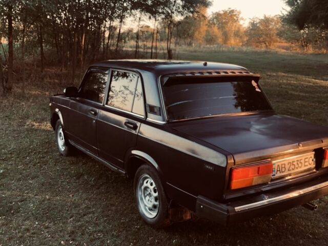 ВАЗ 2107 2005 в Жмеренке на Automoto.ua Фиолетовый ВАЗ 2107, объемом двигателя 0 л и пробегом 100 тыс. км за 788 $, фото 1 на Automoto.ua