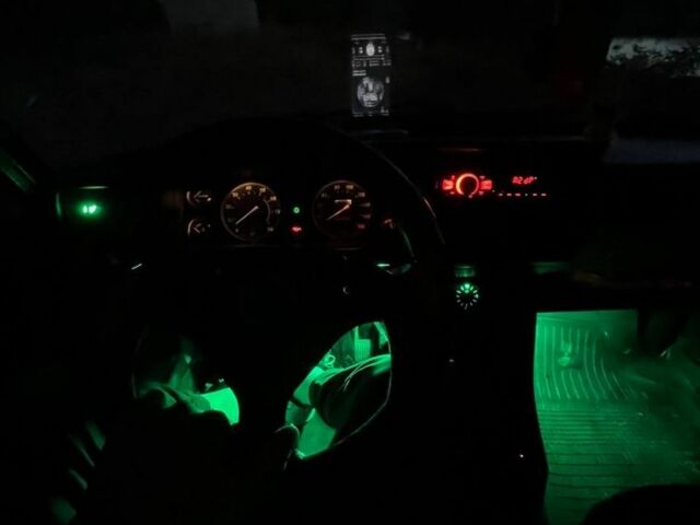 ВАЗ 2107 2005 в Жмеренке на Automoto.ua Фиолетовый ВАЗ 2107, объемом двигателя 0 л и пробегом 100 тыс. км за 788 $, фото 4 на Automoto.ua