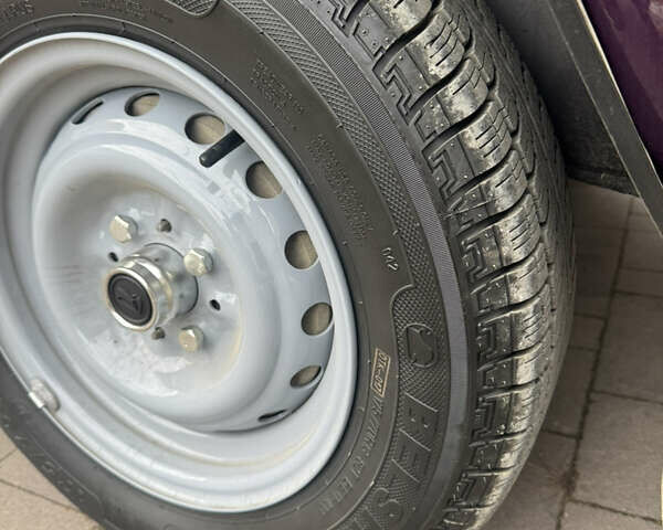 Фіолетовий ВАЗ 2107, об'ємом двигуна 1.45 л та пробігом 49 тис. км за 2750 $, фото 27 на Automoto.ua