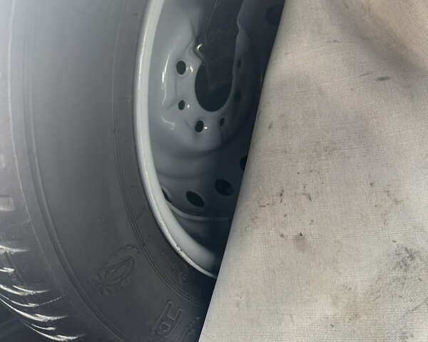 Фіолетовий ВАЗ 2107, об'ємом двигуна 1.45 л та пробігом 49 тис. км за 2750 $, фото 21 на Automoto.ua