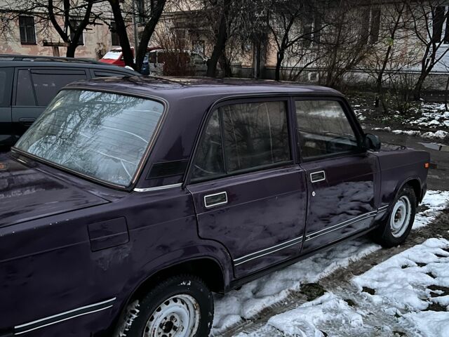 Фіолетовий ВАЗ 2107, об'ємом двигуна 1.5 л та пробігом 167 тис. км за 800 $, фото 6 на Automoto.ua