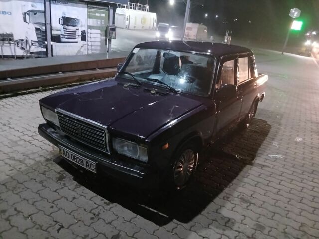Фиолетовый ВАЗ 2107, объемом двигателя 3 л и пробегом 80 тыс. км за 750 $, фото 1 на Automoto.ua