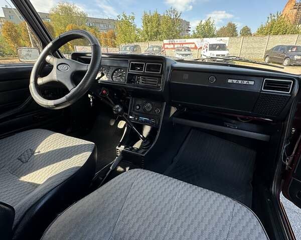 Фиолетовый ВАЗ 2107, объемом двигателя 1.5 л и пробегом 135 тыс. км за 1900 $, фото 9 на Automoto.ua
