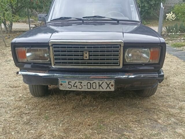 Фиолетовый ВАЗ 2107, объемом двигателя 0 л и пробегом 170 тыс. км за 750 $, фото 1 на Automoto.ua