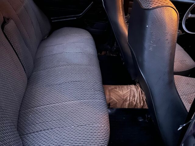 Фіолетовий ВАЗ 2107, об'ємом двигуна 1.5 л та пробігом 167 тис. км за 800 $, фото 12 на Automoto.ua