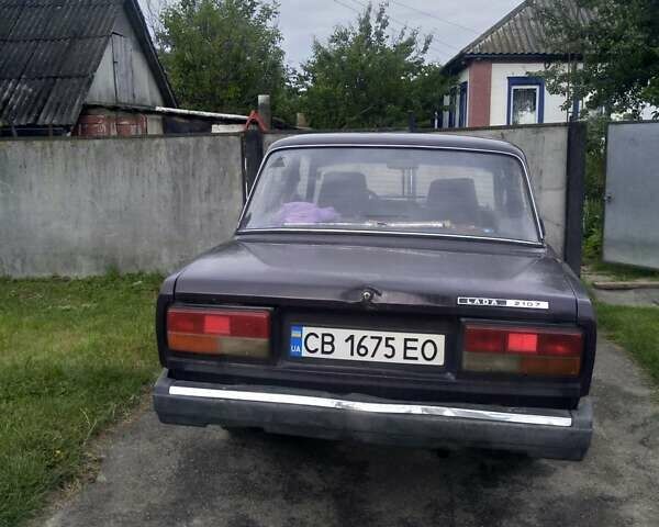 Фіолетовий ВАЗ 2107, об'ємом двигуна 1.45 л та пробігом 80 тис. км за 899 $, фото 3 на Automoto.ua