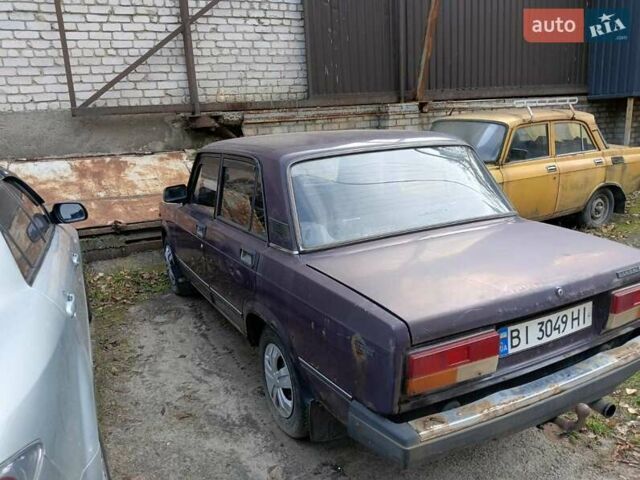 Фиолетовый ВАЗ 2107, объемом двигателя 1.5 л и пробегом 150 тыс. км за 700 $, фото 8 на Automoto.ua