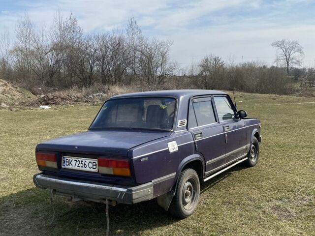 Фиолетовый ВАЗ 2107, объемом двигателя 1.5 л и пробегом 80 тыс. км за 750 $, фото 3 на Automoto.ua