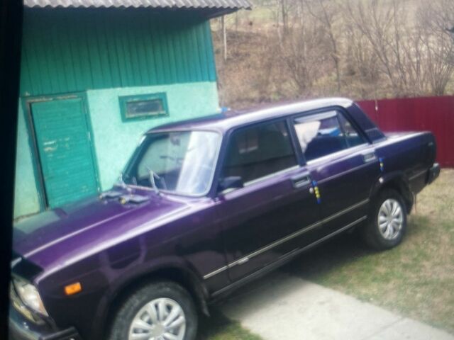 Фиолетовый ВАЗ 2107, объемом двигателя 1.6 л и пробегом 1 тыс. км за 1200 $, фото 6 на Automoto.ua