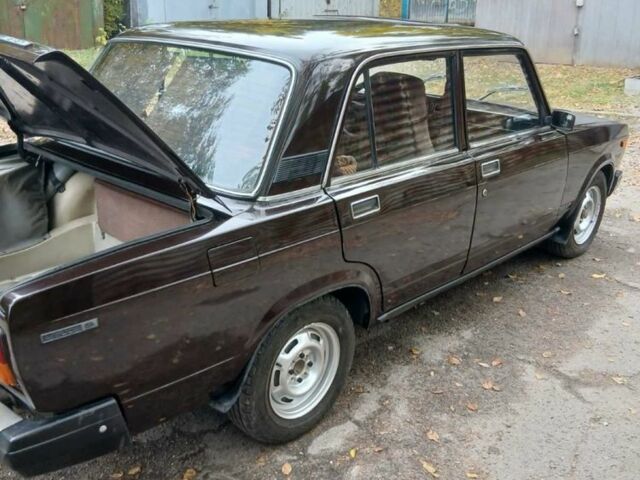 Коричневий ВАЗ 2107, об'ємом двигуна 1.3 л та пробігом 213 тис. км за 1000 $, фото 4 на Automoto.ua