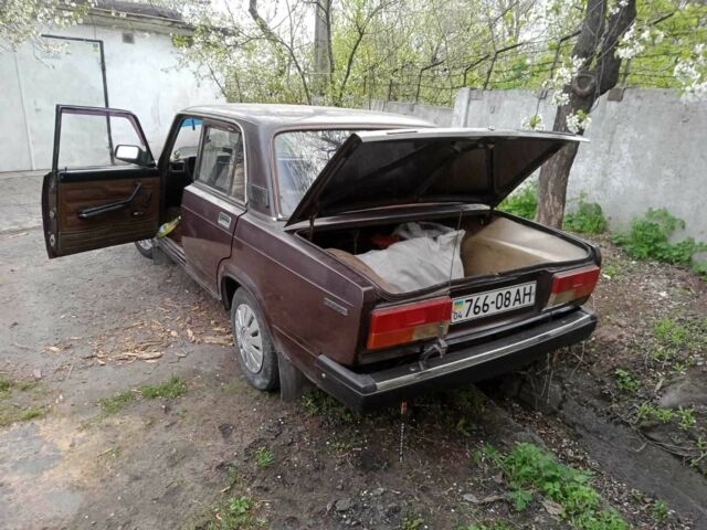 Коричневый ВАЗ 2107, объемом двигателя 1.5 л и пробегом 169 тыс. км за 1084 $, фото 2 на Automoto.ua