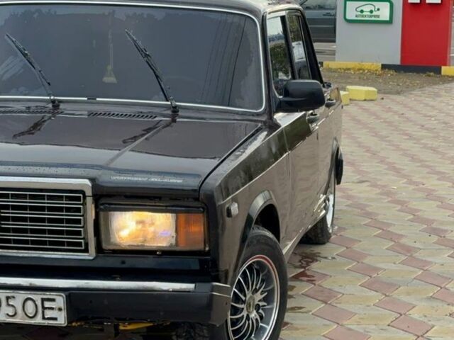 ВАЗ 2107 1985 в Беляевке на Automoto.ua Коричневый ВАЗ 2107, объемом двигателя 1.3 л и пробегом 3 тыс. км за 1050 $, фото 7 на Automoto.ua