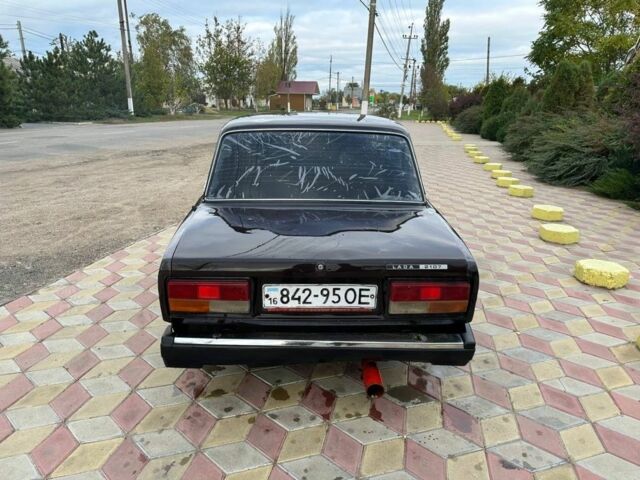 ВАЗ 2107 1985 в Беляевке на Automoto.ua Коричневый ВАЗ 2107, объемом двигателя 1.3 л и пробегом 3 тыс. км за 1050 $, фото 6 на Automoto.ua