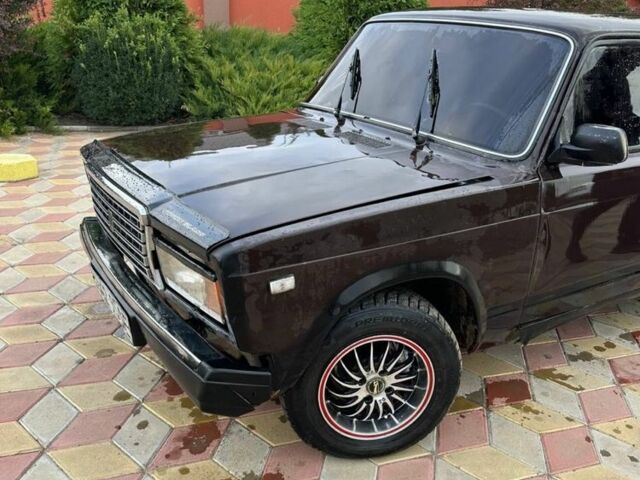 ВАЗ 2107 1985 в Беляевке на Automoto.ua Коричневый ВАЗ 2107, объемом двигателя 1.3 л и пробегом 3 тыс. км за 1050 $, фото 3 на Automoto.ua