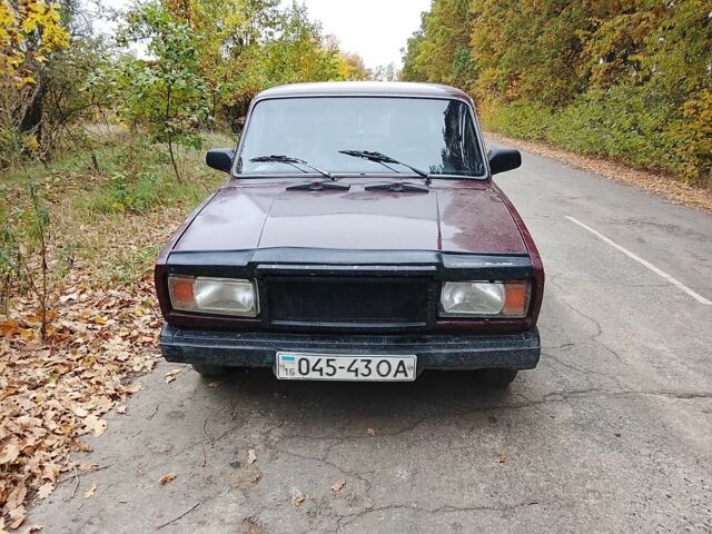 ВАЗ 2107 1986 в Ладыжин на Automoto.ua Коричневый ВАЗ 2107, объемом двигателя 1.5 л и пробегом 150 тыс. км за 841 $, фото 1 на Automoto.ua