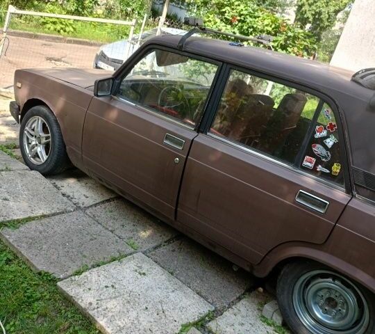 Коричневый ВАЗ 2107, объемом двигателя 0 л и пробегом 99 тыс. км за 600 $, фото 6 на Automoto.ua