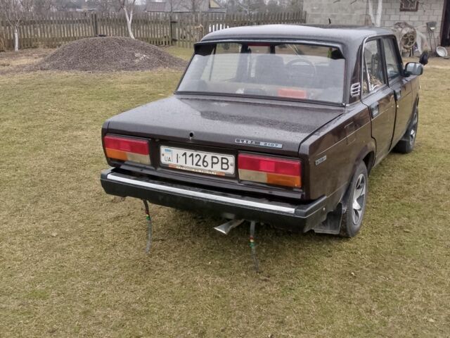 Коричневий ВАЗ 2107, об'ємом двигуна 1.3 л та пробігом 68 тис. км за 850 $, фото 6 на Automoto.ua