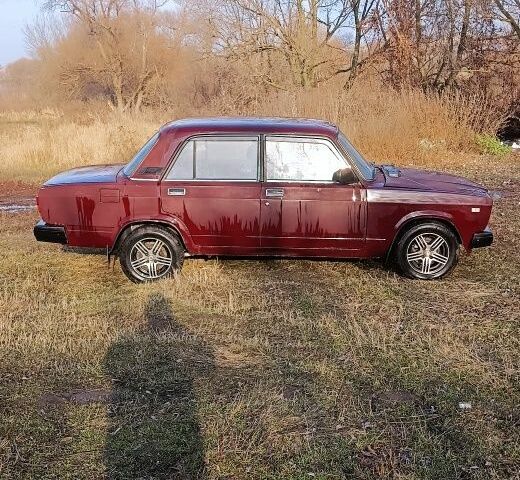 Коричневий ВАЗ 2107, об'ємом двигуна 1.5 л та пробігом 200 тис. км за 1200 $, фото 4 на Automoto.ua