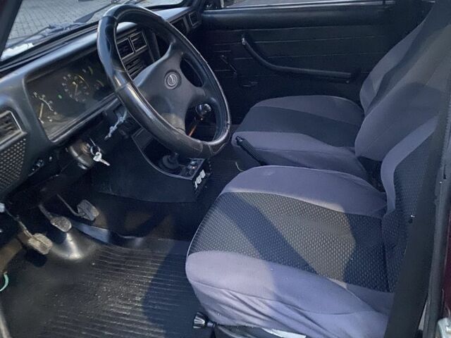 Коричневий ВАЗ 2107, об'ємом двигуна 1.6 л та пробігом 123 тис. км за 600 $, фото 4 на Automoto.ua