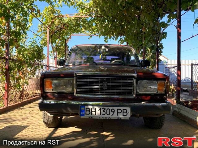 Коричневый ВАЗ 2107, объемом двигателя 1.5 л и пробегом 0 тыс. км за 900 $, фото 2 на Automoto.ua