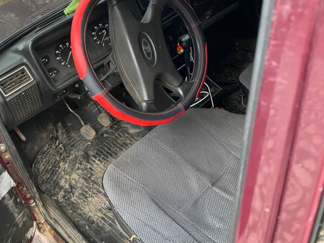 Коричневый ВАЗ 2107, объемом двигателя 1.5 л и пробегом 4 тыс. км за 900 $, фото 8 на Automoto.ua