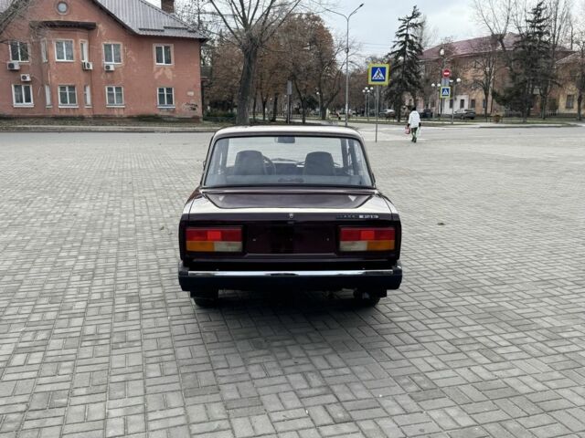 Коричневый ВАЗ 2107, объемом двигателя 1.5 л и пробегом 67 тыс. км за 3100 $, фото 10 на Automoto.ua