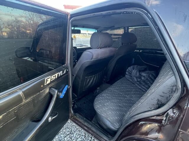 Коричневый ВАЗ 2107, объемом двигателя 1.6 л и пробегом 120 тыс. км за 1099 $, фото 6 на Automoto.ua