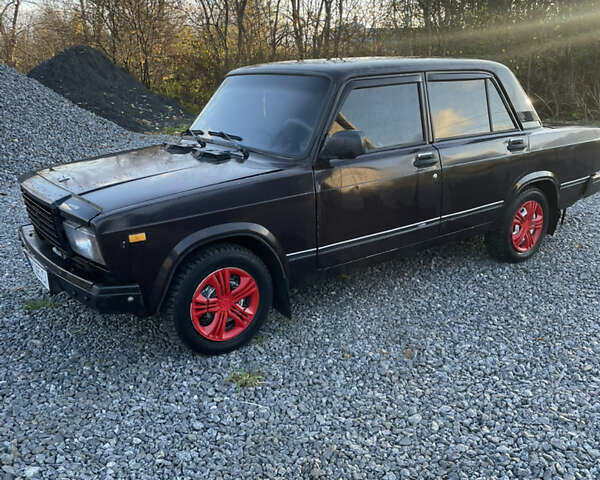 Коричневий ВАЗ 2107, об'ємом двигуна 1.6 л та пробігом 120 тис. км за 1099 $, фото 1 на Automoto.ua