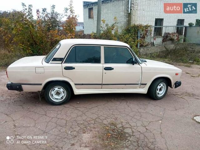 Коричневый ВАЗ 2107, объемом двигателя 1.6 л и пробегом 195 тыс. км за 850 $, фото 11 на Automoto.ua