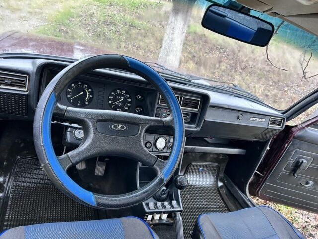 Коричневый ВАЗ 2107, объемом двигателя 0 л и пробегом 175 тыс. км за 1000 $, фото 6 на Automoto.ua