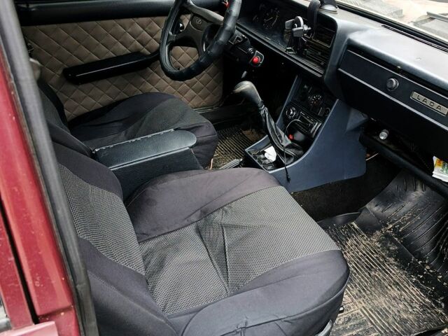 Коричневый ВАЗ 2107, объемом двигателя 1.5 л и пробегом 90 тыс. км за 1400 $, фото 3 на Automoto.ua