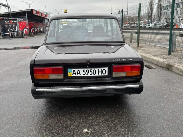 Коричневый ВАЗ 2107, объемом двигателя 1.6 л и пробегом 90 тыс. км за 1500 $, фото 1 на Automoto.ua