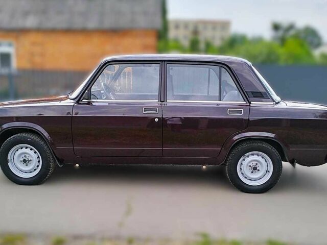 Коричневый ВАЗ 2107, объемом двигателя 1.5 л и пробегом 15 тыс. км за 3300 $, фото 3 на Automoto.ua