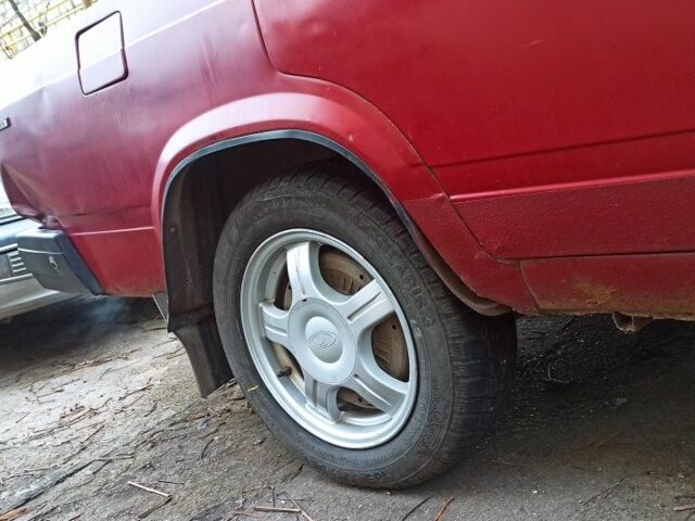 Красный ВАЗ 2107, объемом двигателя 0 л и пробегом 2 тыс. км за 591 $, фото 11 на Automoto.ua