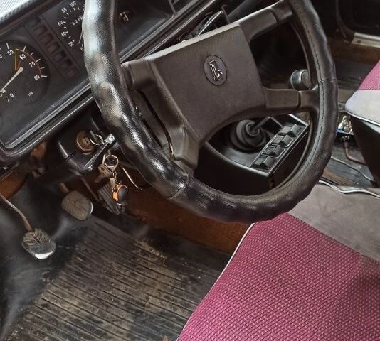 Красный ВАЗ 2107, объемом двигателя 0 л и пробегом 2 тыс. км за 591 $, фото 13 на Automoto.ua