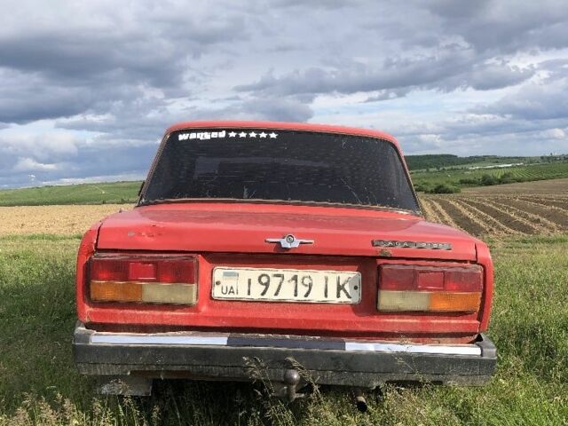 Красный ВАЗ 2107, объемом двигателя 1 л и пробегом 2 тыс. км за 18000 $, фото 3 на Automoto.ua